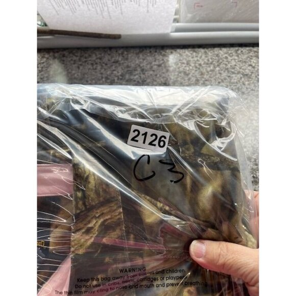 Browning  Break-Up  SHACKET Mossy Oak Camo Shirt WOMEN'S L CAMO WITH PINK ACCENT - Picture 16 of 16